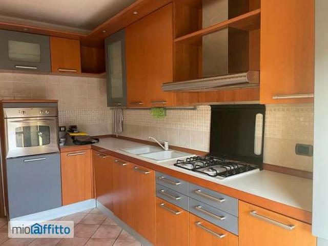 Appartamento in affitto a Quinto de' Stampi, Rozzano