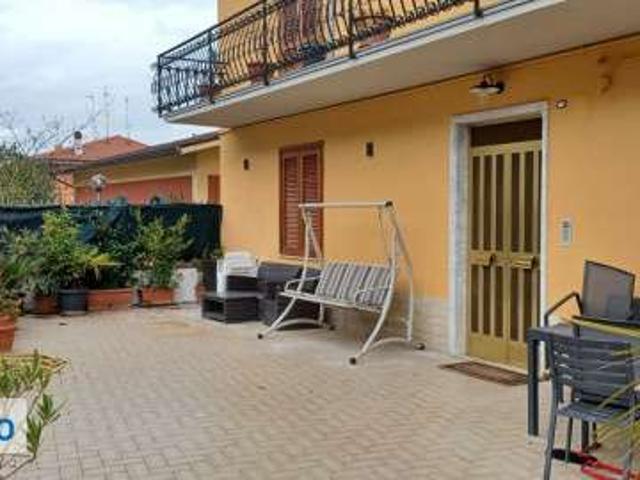 Appartamento in affitto a Ceppaloni, Campania