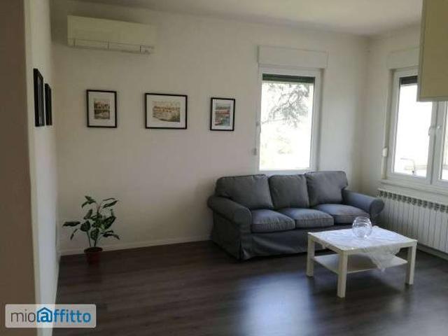Appartamento in affitto a Montesanto / Svetogorska četrt, Gorizia