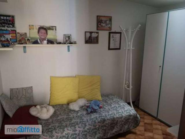 Appartamento in affitto a Meina, Novara
