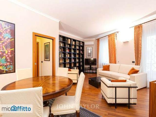 Appartamento in affitto a Municipio 1, Milano