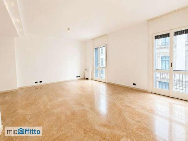 Appartamento in affitto a Municipio 1, Milano