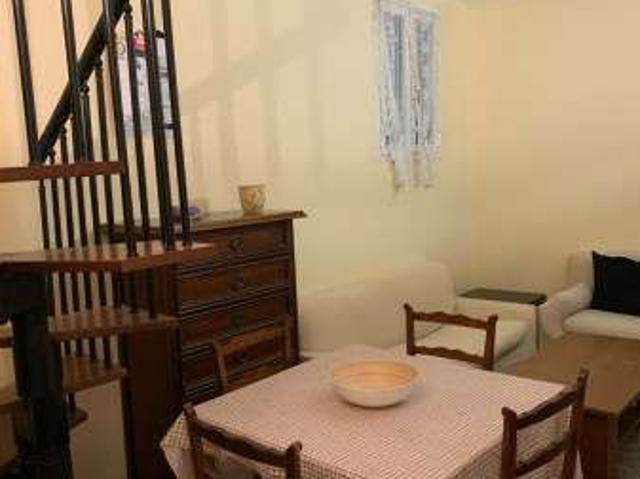 Appartamento in affitto a Centro Est, Serra Riccò