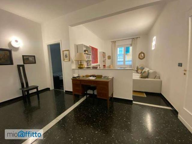 Appartamento in affitto a Centro Est, Serra Riccò