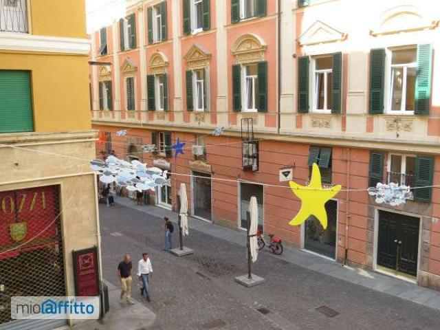 Appartamento in affitto a Centro Est, Serra Riccò