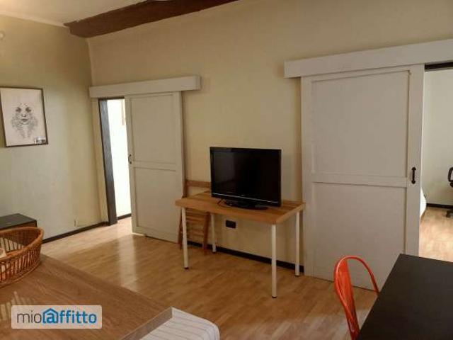 Appartamento in affitto a Centro Est, Serra Riccò