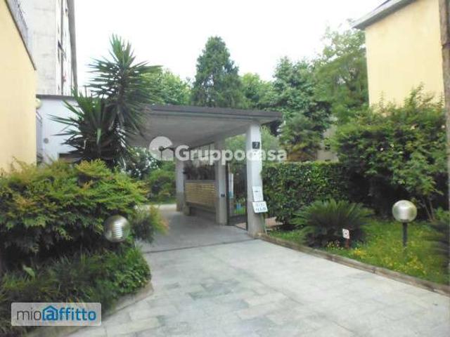 Villa Indipendente in affitto a Municipio 8 di Milano, Milano