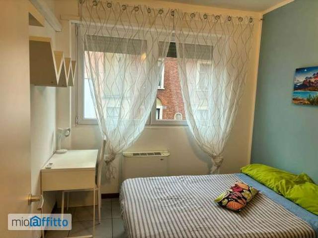 Villa Indipendente in affitto a Milano