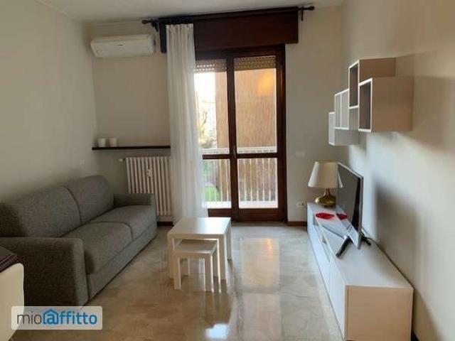 Villa Indipendente in affitto a Villapizzone, Milano