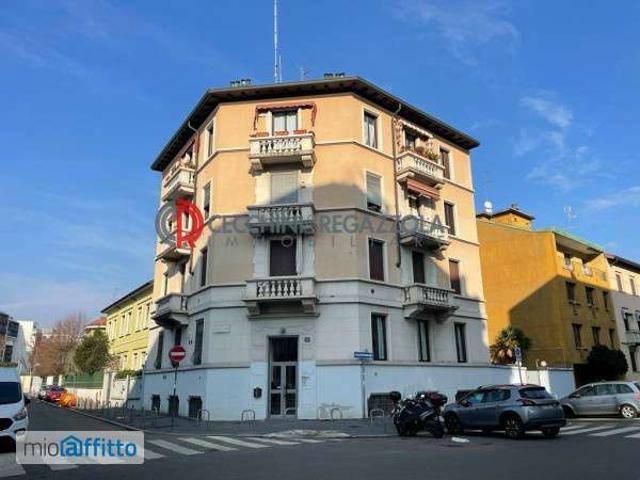 Villa Indipendente in affitto a Milano