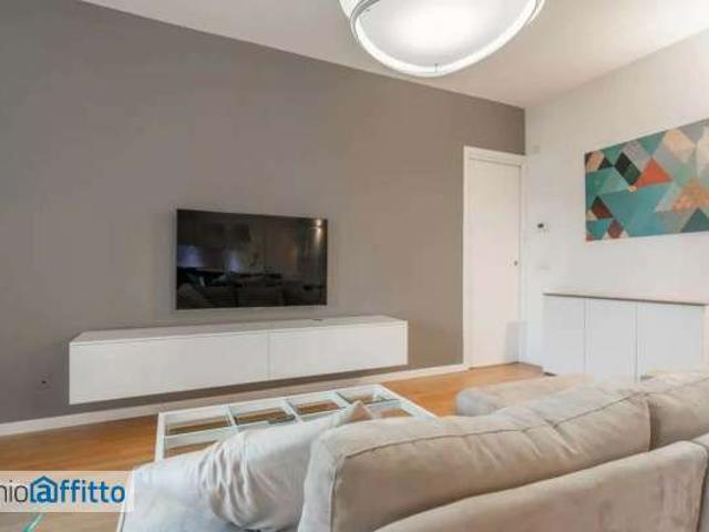 Villa Indipendente in affitto a Municipio 8 di Milano, Milano