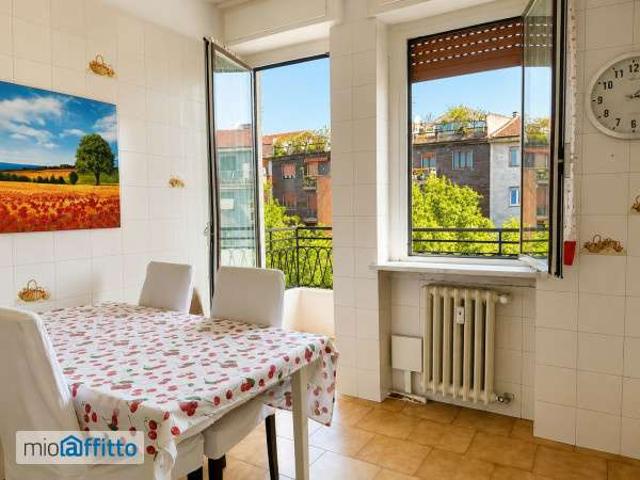 Villa Indipendente in affitto a Municipio 8 di Milano, Milano