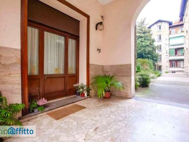 Villa Indipendente in affitto a Municipio 8 di Milano, Milano