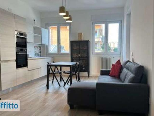 Villa Indipendente in affitto a Municipio 8 di Milano, Milano