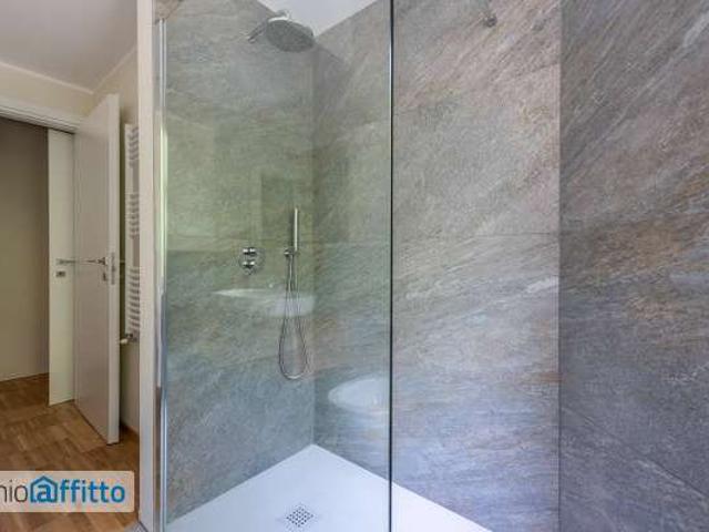 Villa Indipendente in affitto a Milano