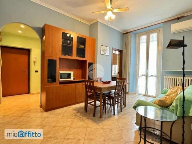Villa Indipendente in affitto a Municipio 8 di Milano, Milano