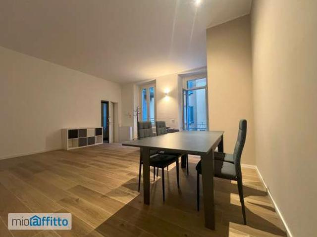 Villa Indipendente in affitto a Municipio 8 di Milano, Milano