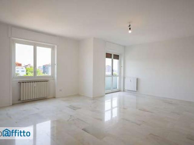 Villa Indipendente in affitto a Municipio 8 di Milano, Milano