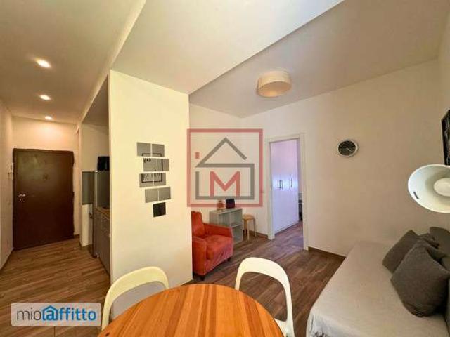 Villa Indipendente in affitto a Milano