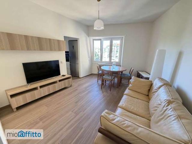 Villa Indipendente in affitto a Municipio 8 di Milano, Milano