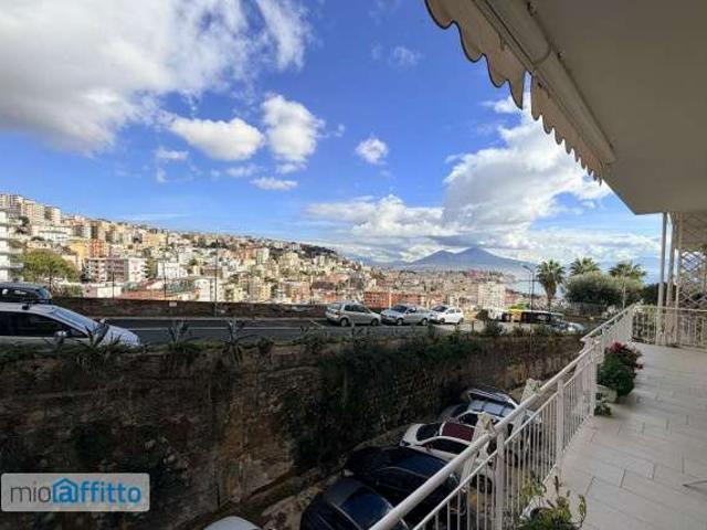 Appartamento in affitto a Municipalità 1, Campania