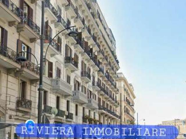 Appartamento in affitto a Municipalità 1, Pizzofalcone