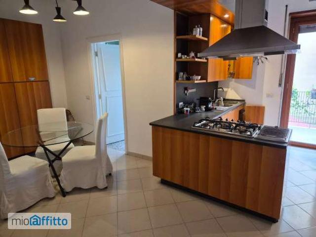 Appartamento in affitto a Municipalità 1, Pizzofalcone