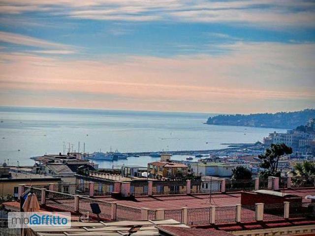 Appartamento in affitto a Municipalità 1, Campania