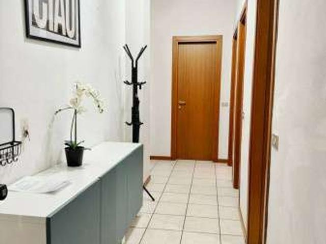 Appartamento in affitto a Centro storico, Milano