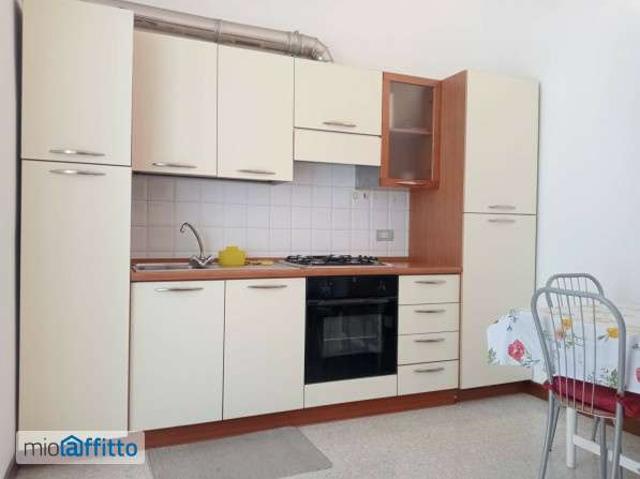 Appartamento in affitto a San Vincenzo, Genova