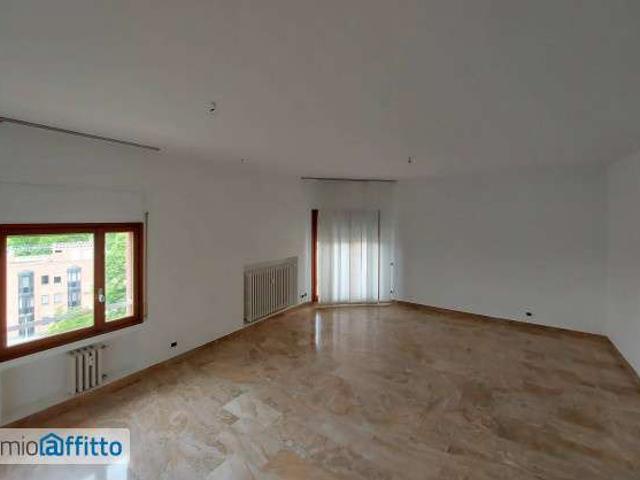 Appartamento in affitto a Municipio 7, Milano