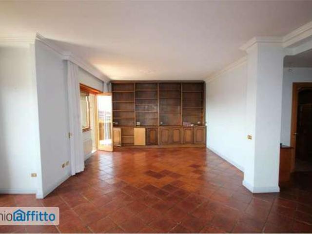 Appartamento in affitto a Municipio Roma VIII, Roma Capitale