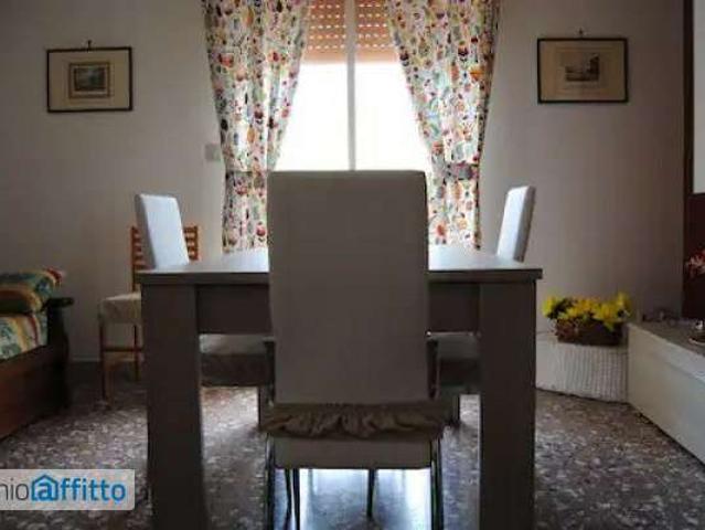 Appartamento in affitto a Capomulini, Acireale