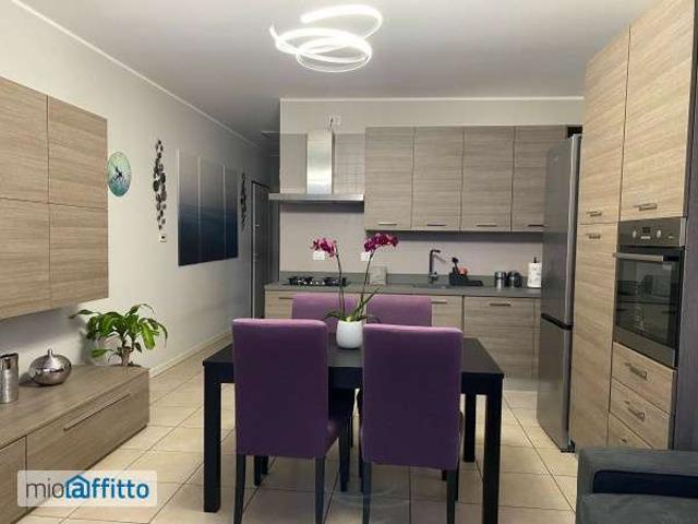 Appartamento in affitto a Assago, Lombardia