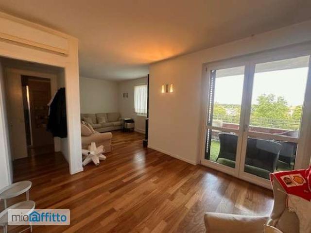 Appartamento in affitto a Municipio 7, Milano