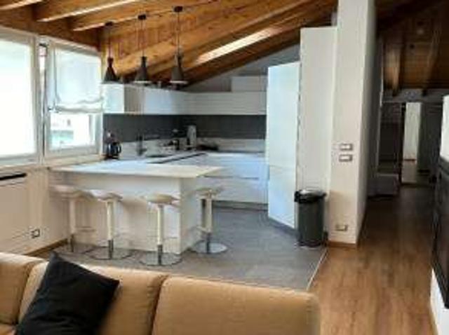 Appartamento in affitto a Borgo Palazzo, Bergamo