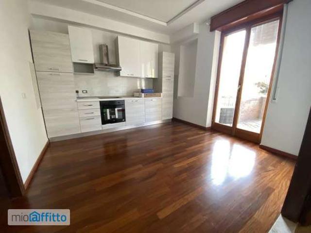 Appartamento in affitto a Nord-Ovest, Brenzone