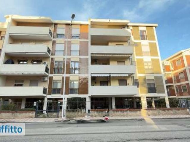Appartamento in affitto a Terramàini - Is Bingias, Cagliari