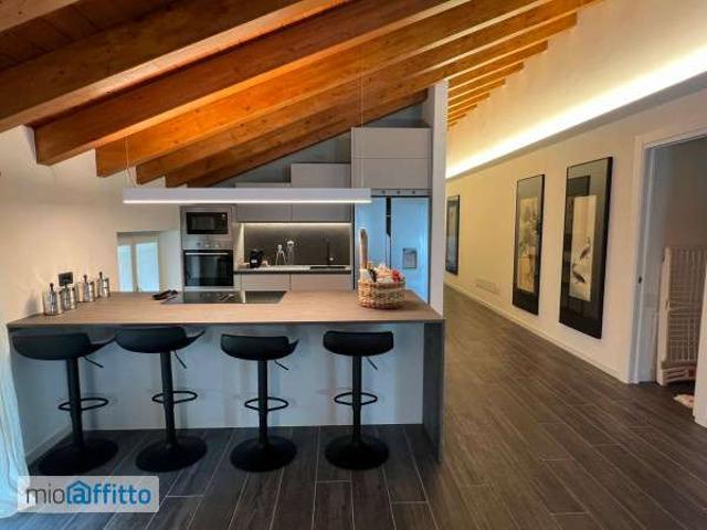 Appartamento in affitto a Castello, Canzo