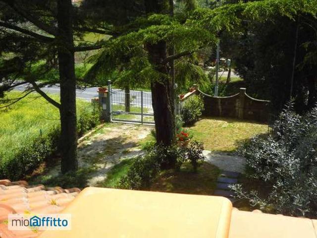 Appartamento in affitto a Via di Corte, Cascina