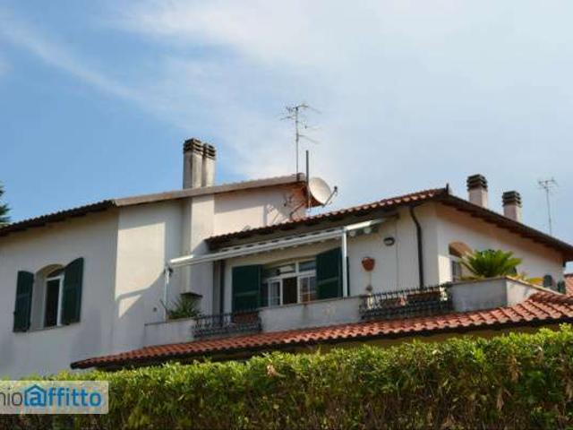 Villa Indipendente in affitto a Villanova D'albenga, Liguria