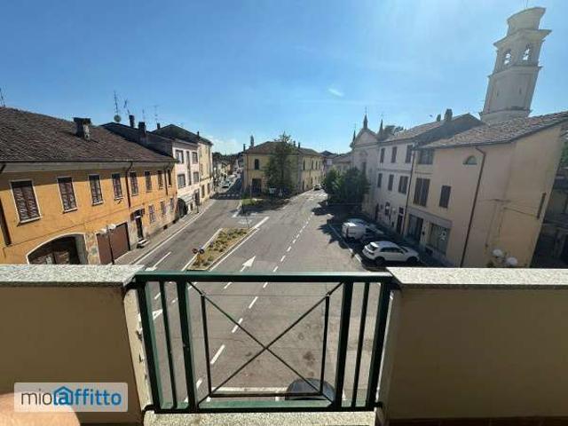 Appartamento in affitto a Chignolo Po, Lombardia