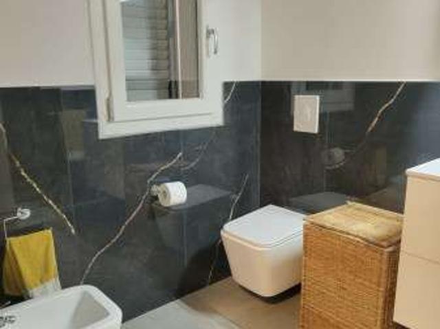Appartamento in affitto a Centro, Marche