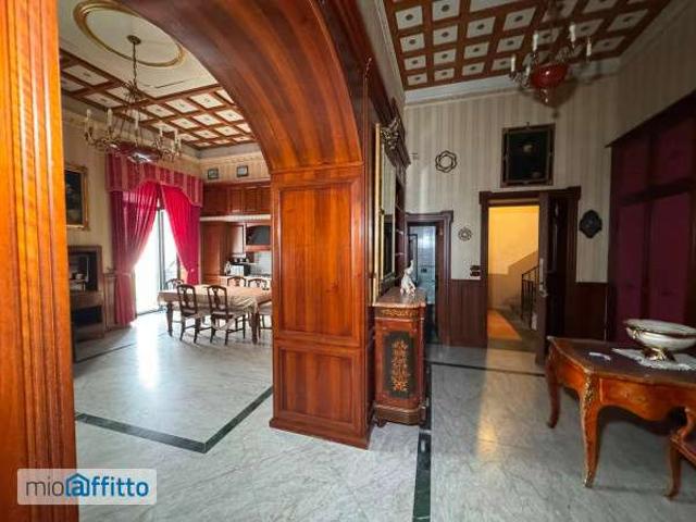Appartamento in affitto a Municipalità 4, Campania