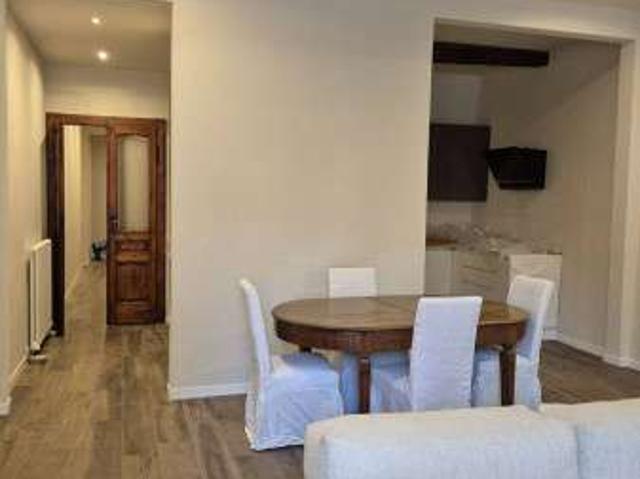 Appartamento in affitto a San Prospero città, Re