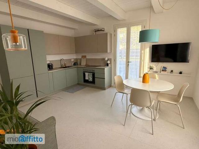 Appartamento in affitto a Rione Porto, Marche