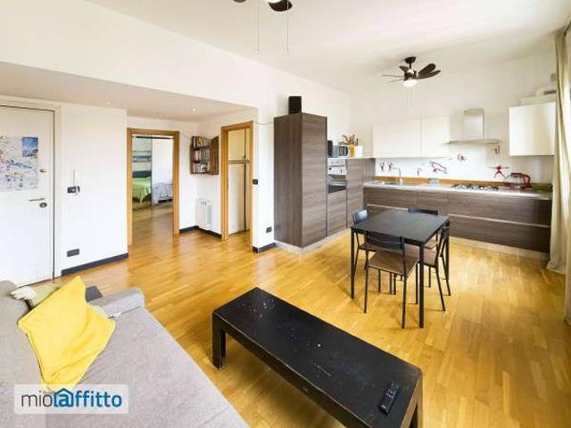 Appartamento in affitto a Centro Est, Serra Riccò