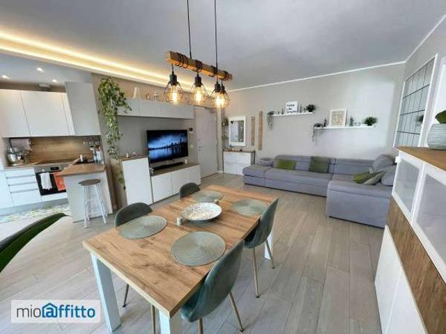 Villa Indipendente in affitto a Municipio 8 di Milano, Milano