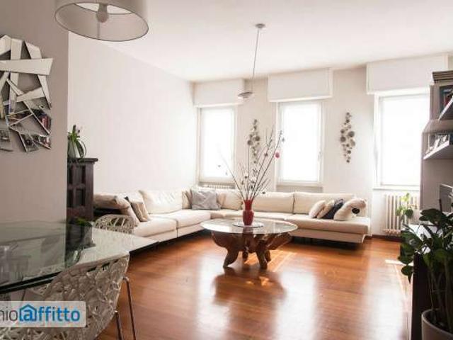 Villa Indipendente in affitto a Municipio 8 di Milano, Milano