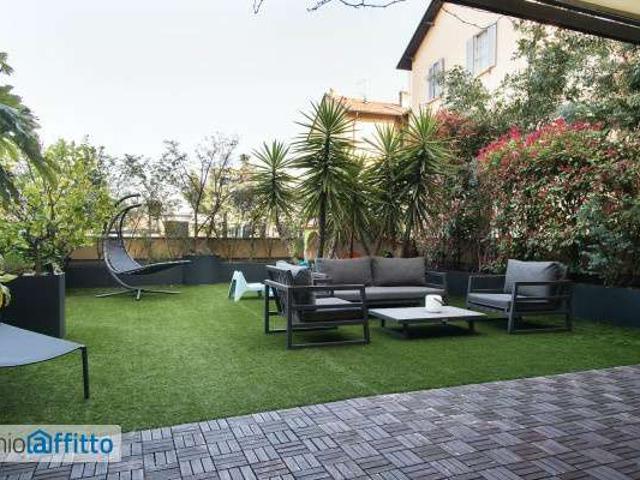 Villa Indipendente in affitto a Municipio 8 di Milano, Milano